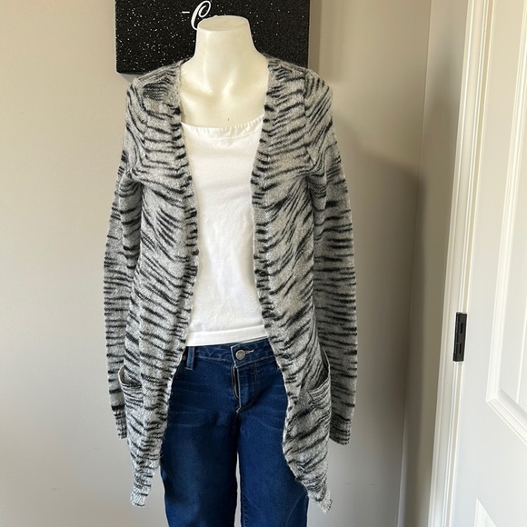 Free People Beach Mohair Blend Lightweight Tiger Stripe Cardigan Sweater Large - Picture 4 of 14